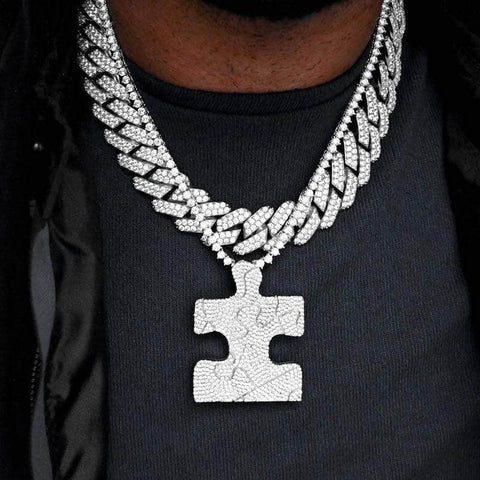 Pièce de puzzle glacée en or blanc