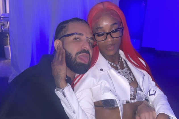 Drake Gifts Se-yy Red An Iced-Out Cartier Watch - Gold Presidents