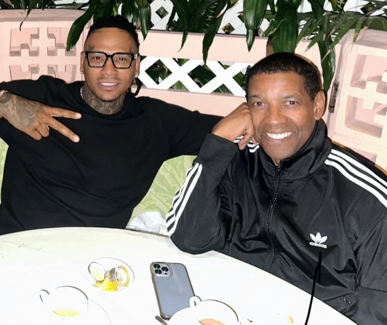 Moneybagg Yo Lets Denzel Washington Wear His AP Watch During Dinner Meeting - Pres