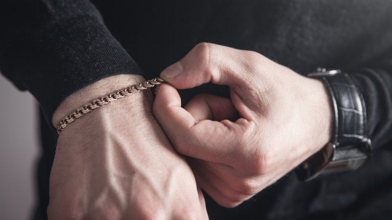 The Right Fit: Measuring Tips for Gold Bracelets