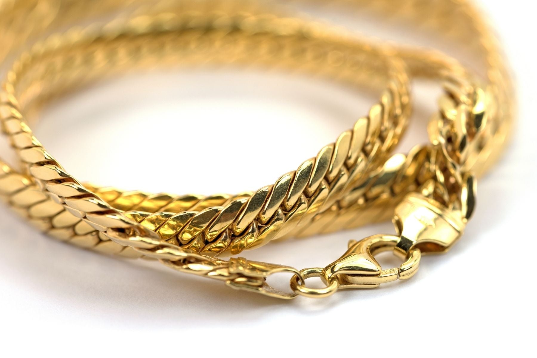 Gen Z Style: 5 TikTok Jewelry Trends