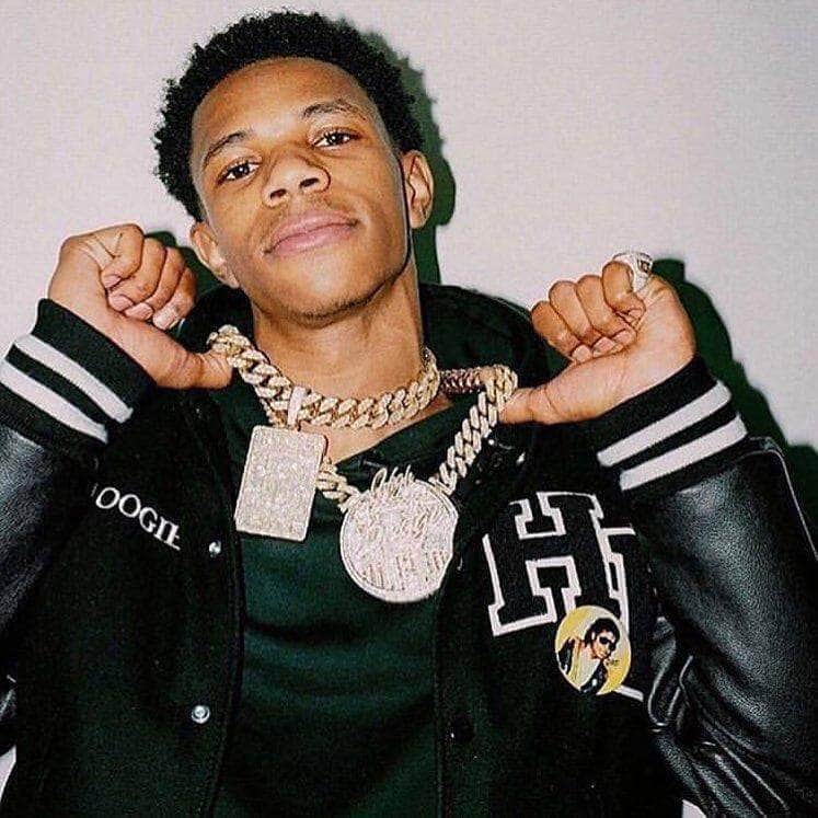 A Boogie Wit Da Hoodie Shows Off His Jewelry Collection