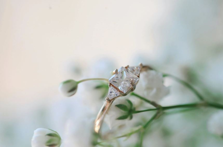 Perfect Engagement Ring Settings in 2022 [What’s New?]