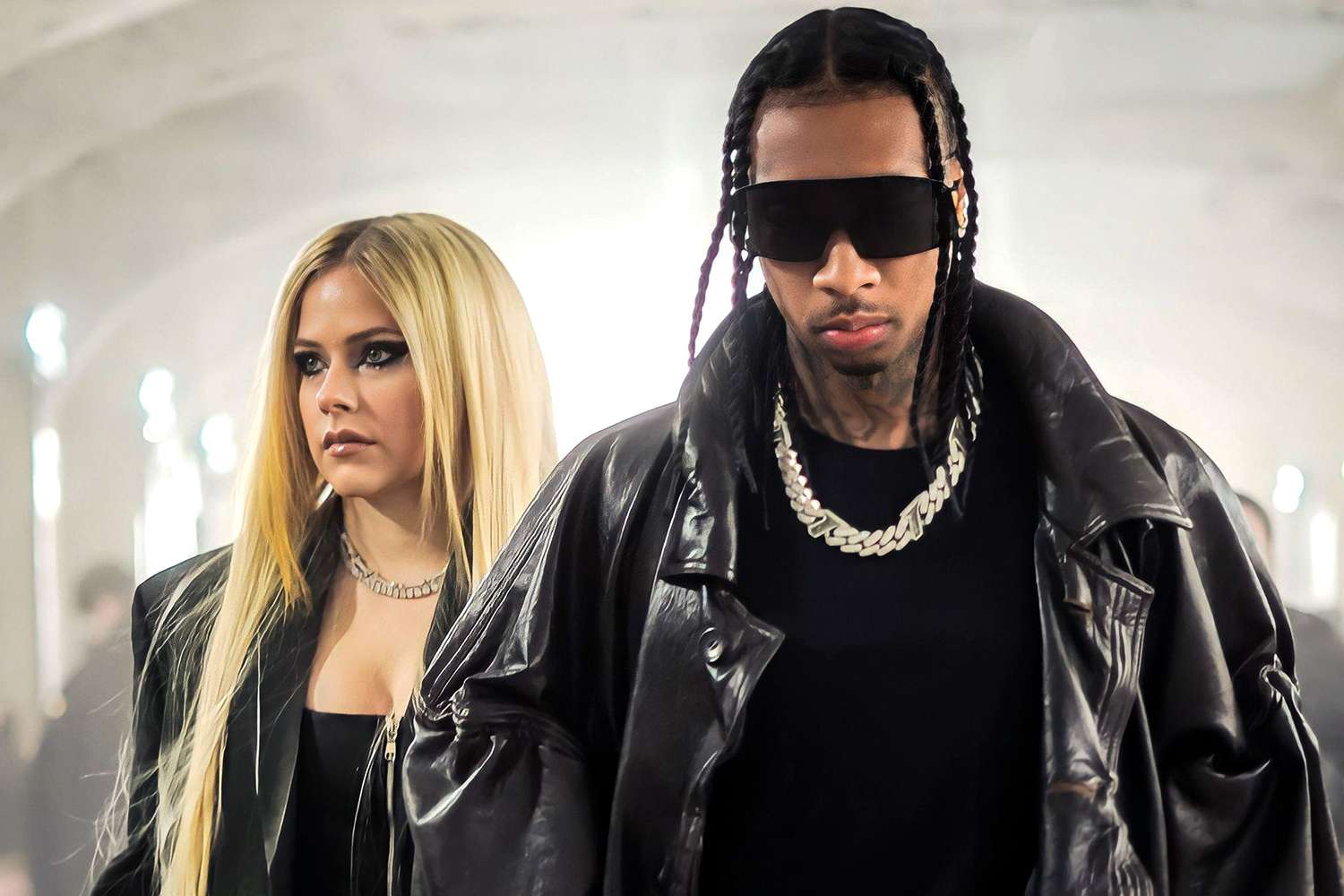 Tyga Drops $80,000 on a Diamond Chain as a Gift for Girlfriend Avril Lavigne | Gold Presidents