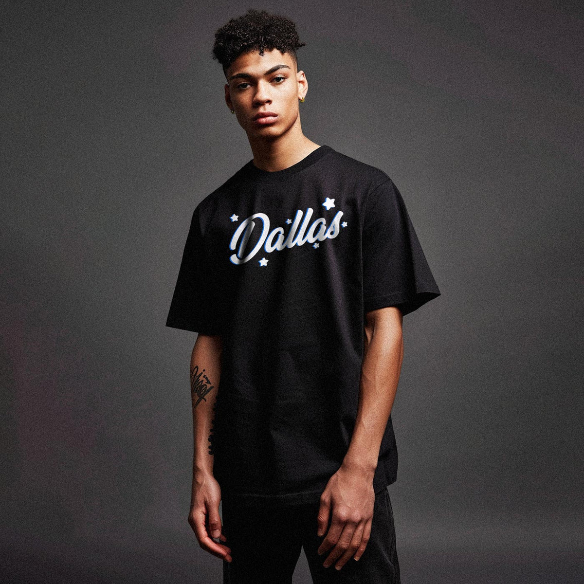 Camiseta de manga corta Black Money - Negro