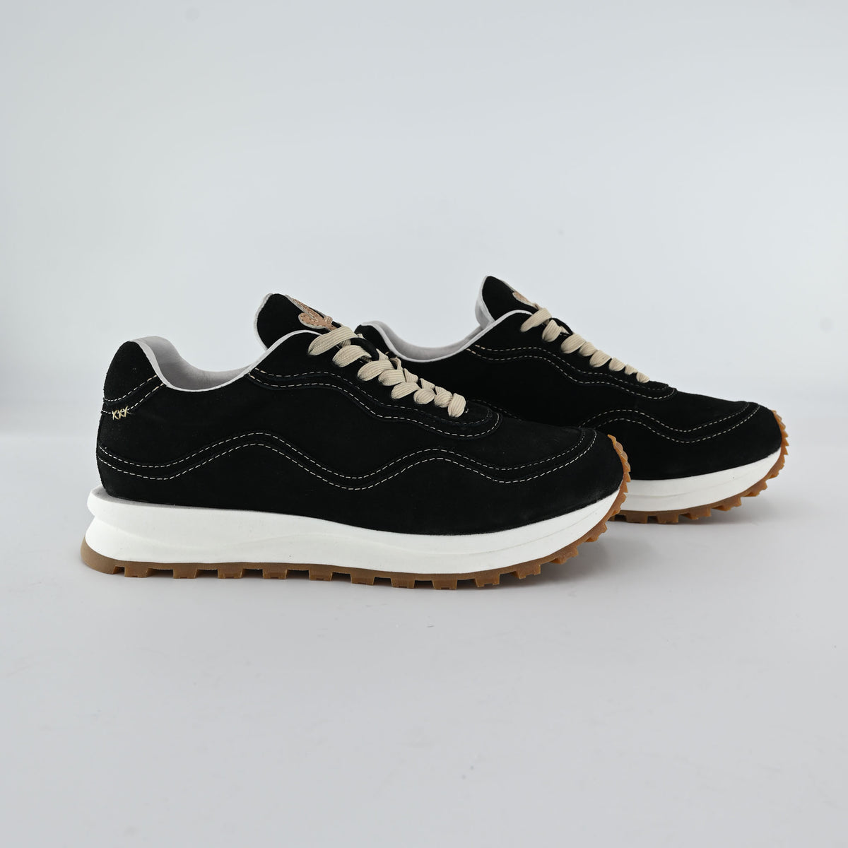Gold Presidents Sneakers Gold Presidents Waves Sneaker - Black