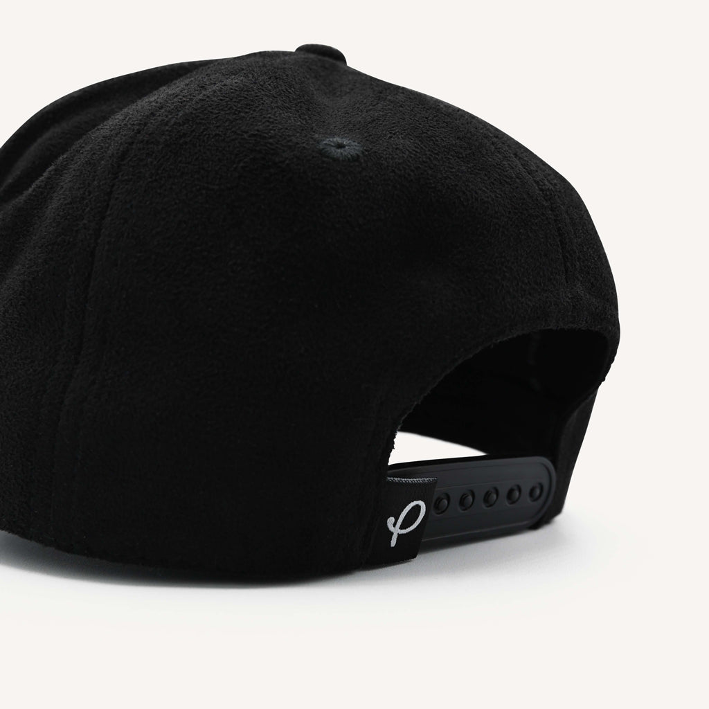 Chapeau Classique En Daim Avec Logo P Noir