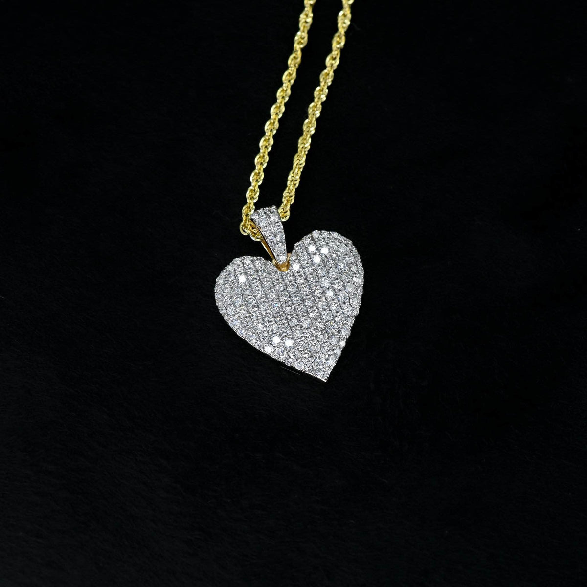 Gold Presidents 10K Gold and Diamond Pendant 18&quot; Gold 1.5mm Rope Chain / VS 10k Diamond Gold Heart Necklace