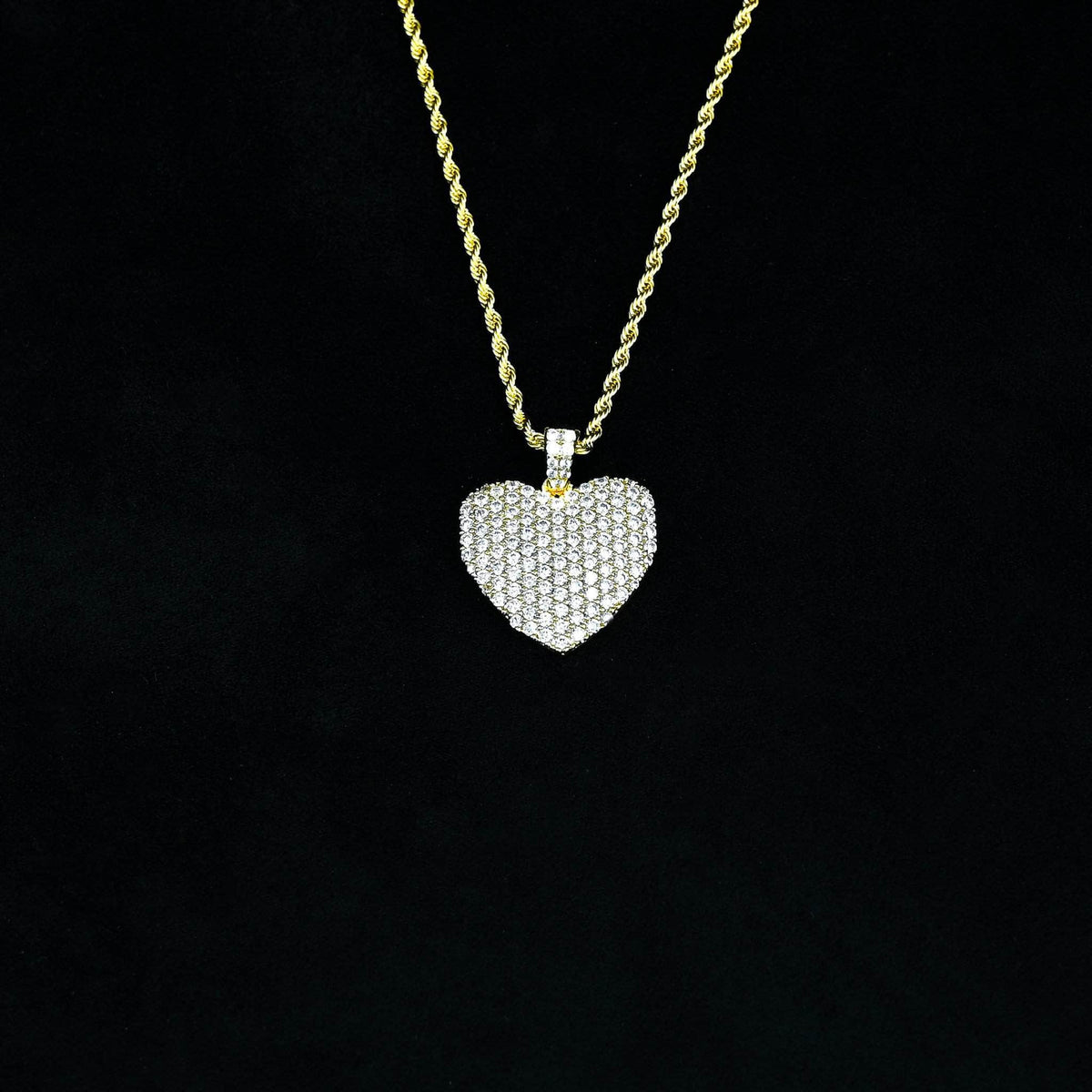 Iced Diamond Heart Necklace - Gold Presidents