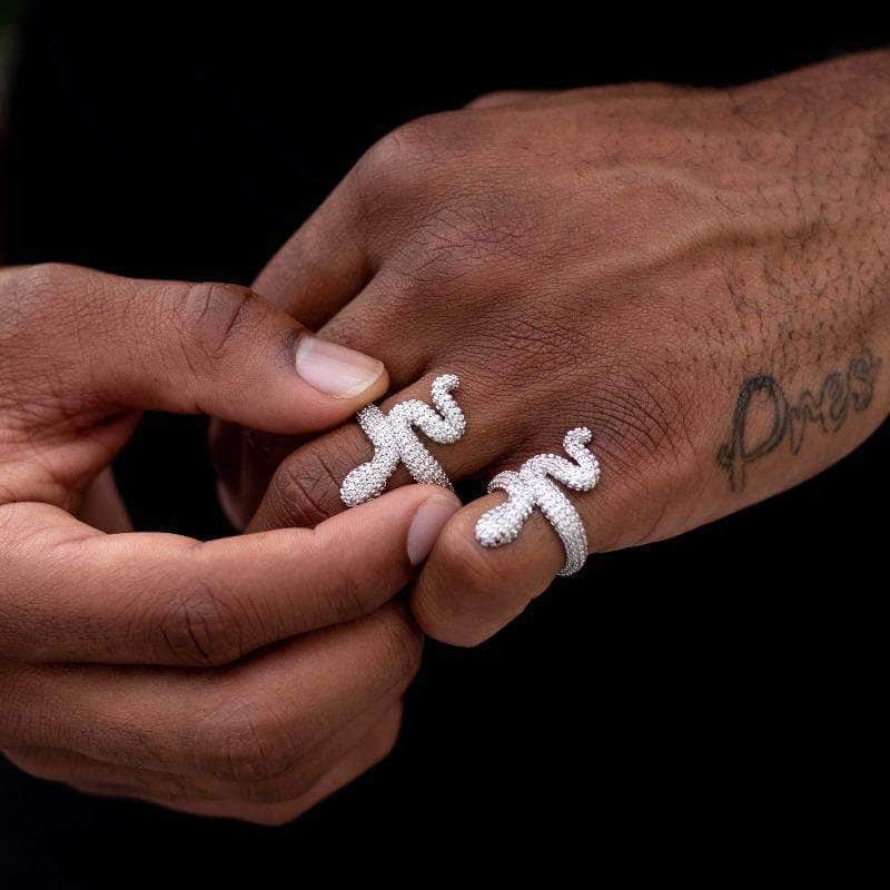 Gold Presidents Pendant Snake Ring in White Gold