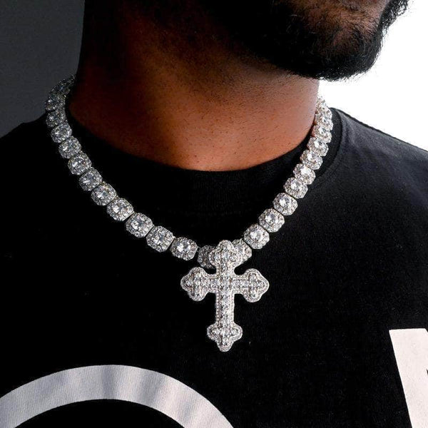 Large Clustered Cross In White Gold - Gold Presidents